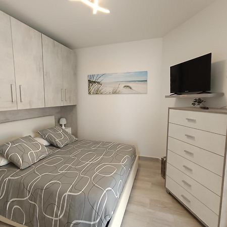 Apartament Coquet 2 Pieces Entierement Renove Et Climatise Cannes Zewnętrze zdjęcie